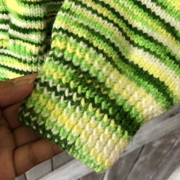 Vintage Granny Chic handmade knit sweater! - Picture 6 of 8